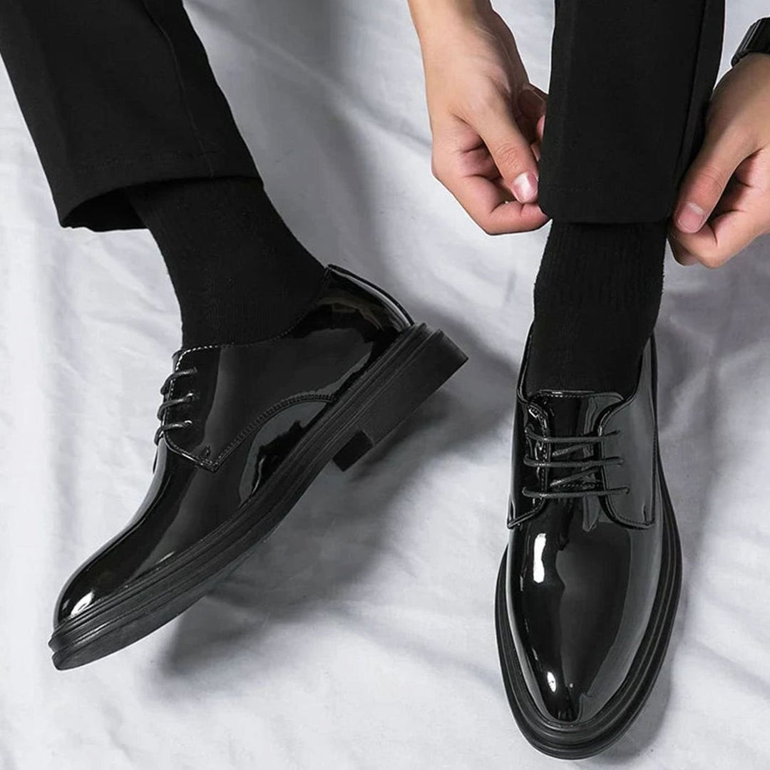 Men's Black Patent Leather Lace-Up Derby Dress Shoes Glänzende