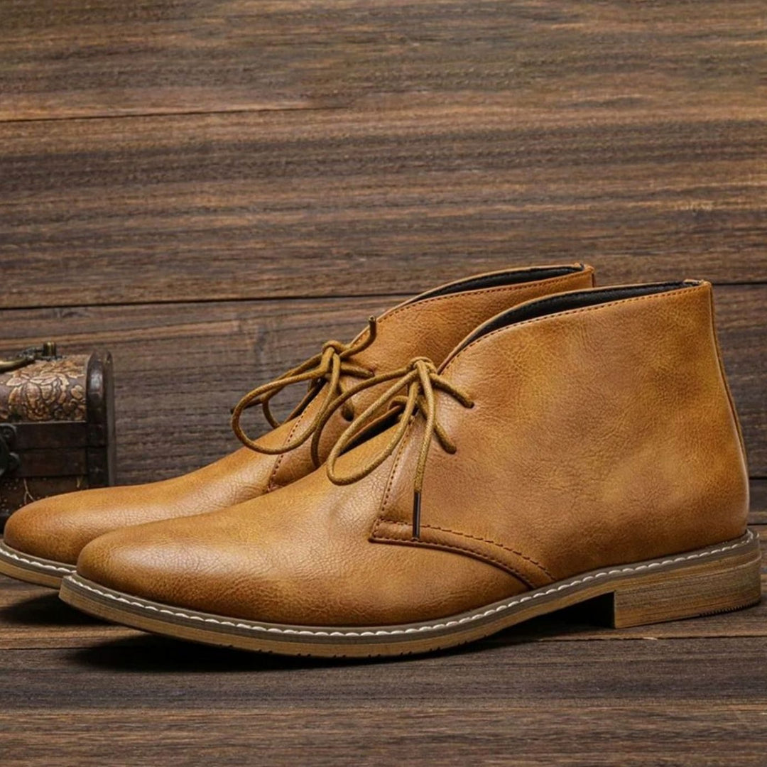 Men's Classic Lace-Up Faux Leather Chukka Boots - Brown