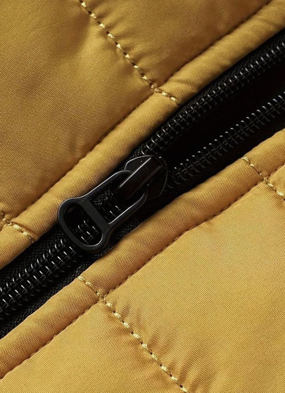 Men's Lightweight Quilted Zip-Up Puffer Jacket