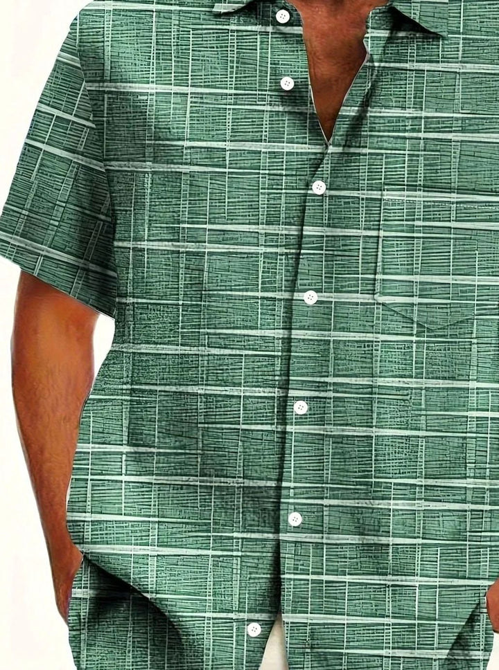 Men's Relaxed-Fit Short-Sleeve Checked Button-Down Shirt