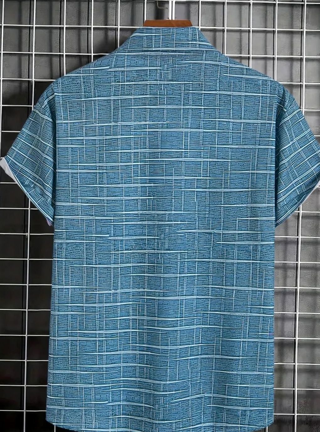 Men's Relaxed-Fit Short-Sleeve Checked Button-Down Shirt