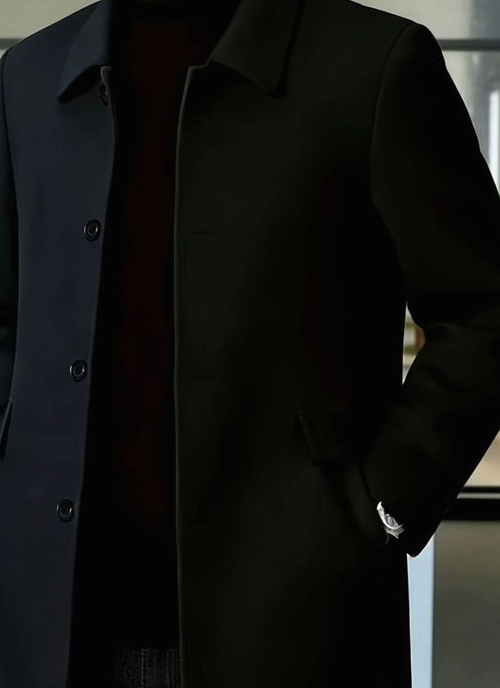 Men's Relaxed-Fit Single-Breasted Wool Overcoat