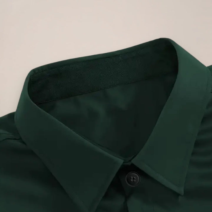 Men's Slim-Fit Long-Sleeve Smart Button-Up Shirt