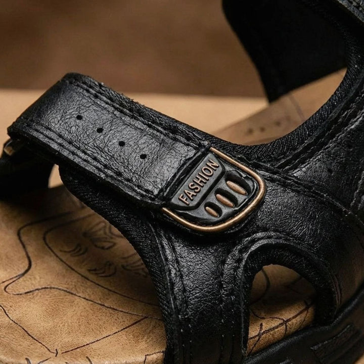 Unisex Outdoor Trekking Sandals Velcro Adjustable Grip Sole