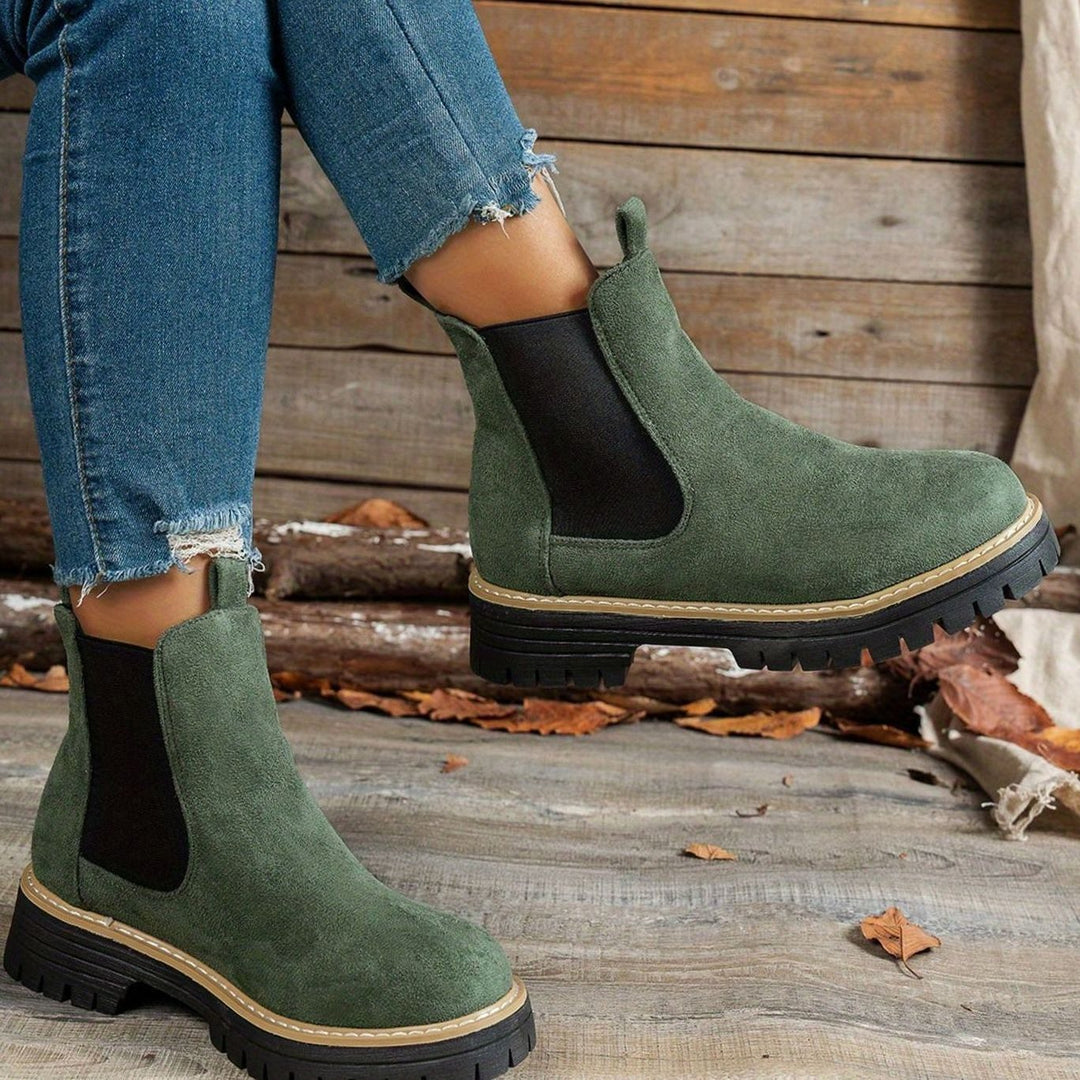 Women's Chunky-Sole Chelsea Slip-On Ankle Boots