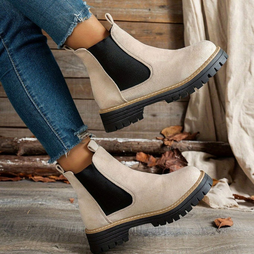 Women's Chunky-Sole Chelsea Slip-On Ankle Boots