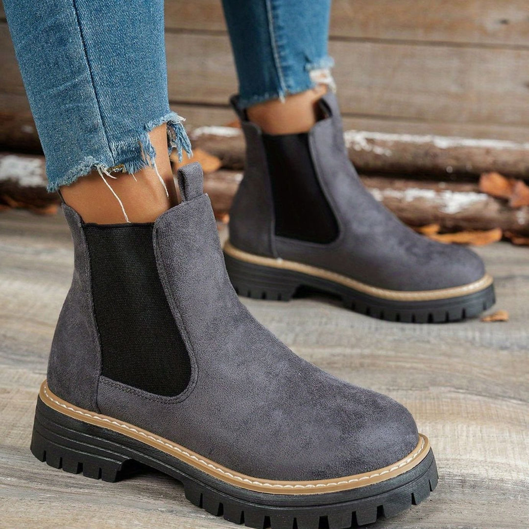 Women's Chunky-Sole Chelsea Slip-On Ankle Boots