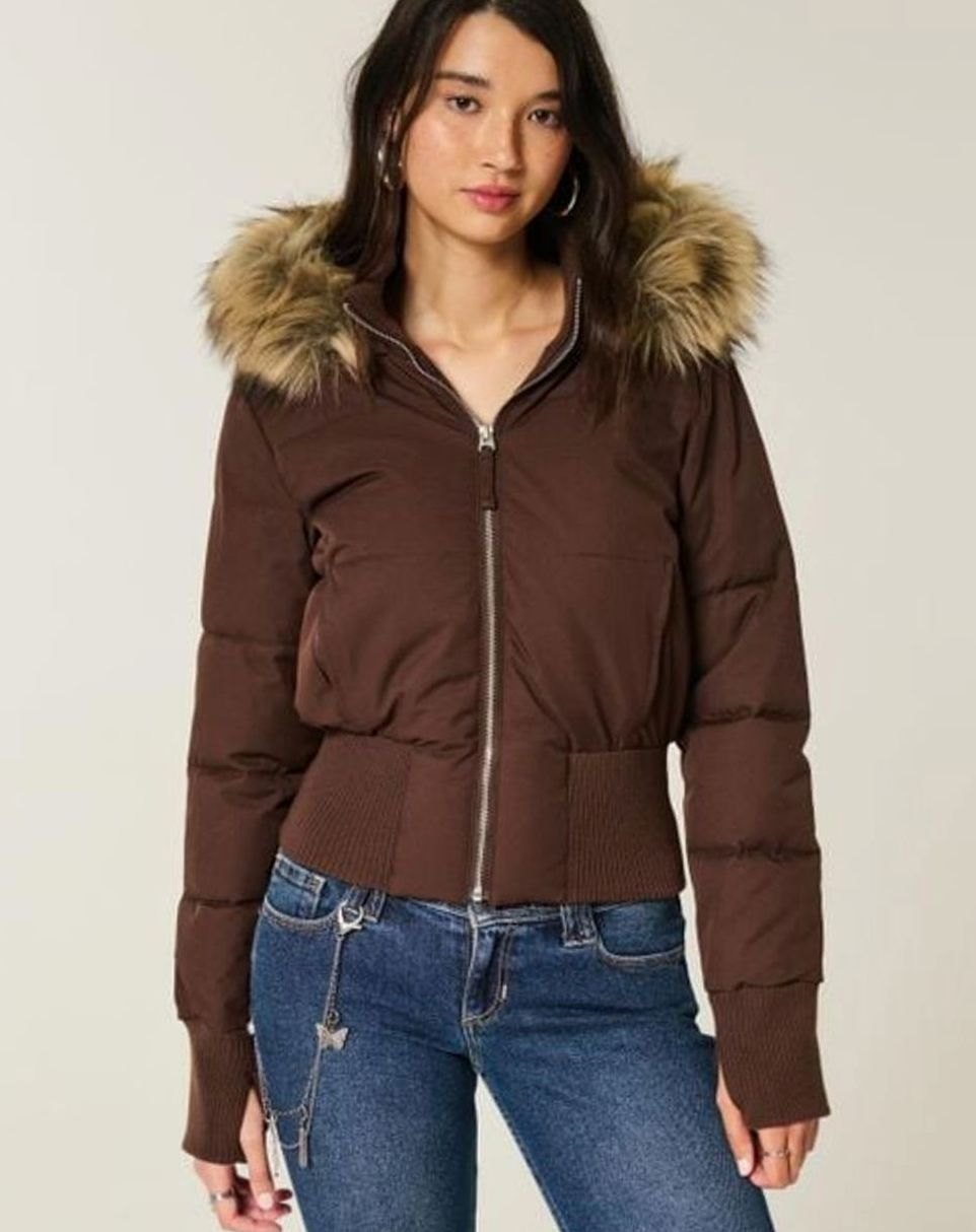 Women's Cropped Faux Fur Hood Quilted Puffer Jacket - Brown