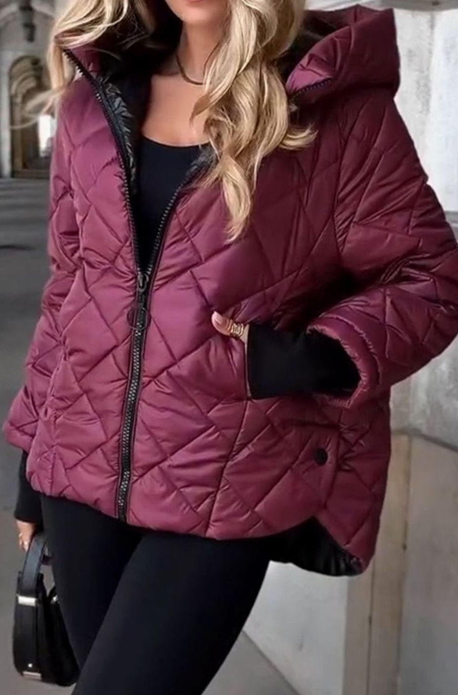 Women's Diamond Quilted Hooded Oversized Zip-Up Puffer Jacket
