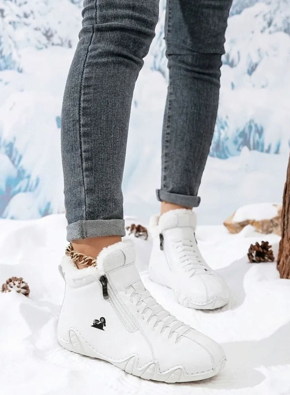 Women's Faux-Fur Lined Wide-Fit Zip-Up Winter Ankle Boots