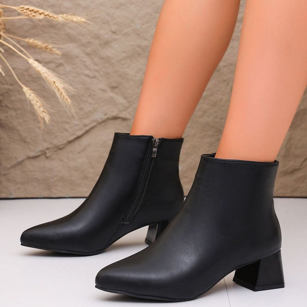 Women's Faux Leather Block Heel Zip-Up Ankle Boots - Black