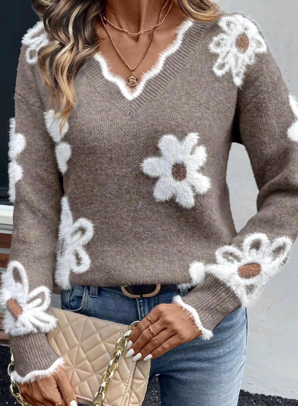Women's Floral Daisy V-Neck Knitted Jumper Ribbed Cuff - Khaki