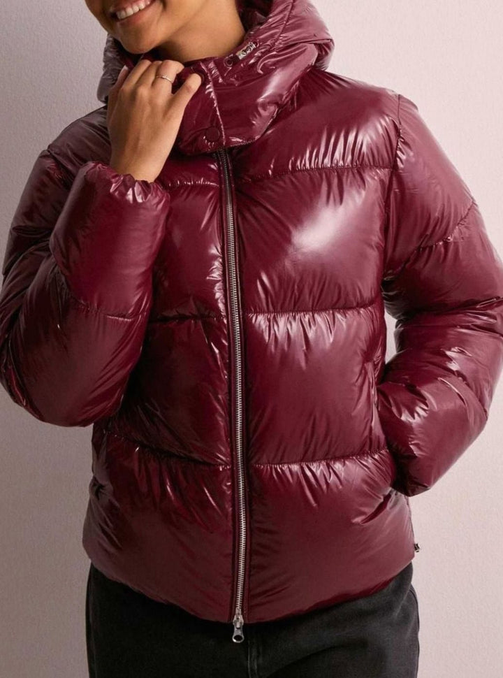 Women's Glossy Quilted Puffer Jacket Adjustable Hood Zip Pockets - Burgundy