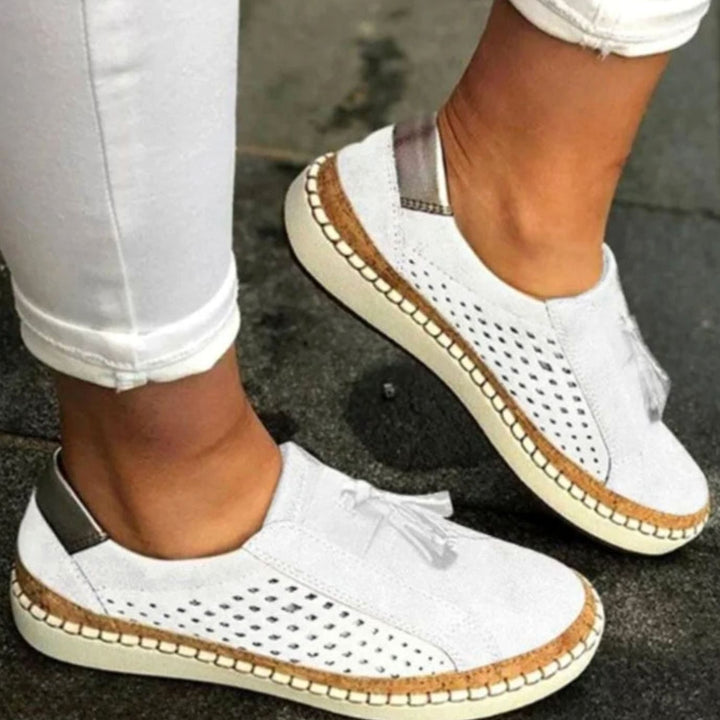 Women's Knitted Slip-On Trainers Breathable Tassel Loafers - White