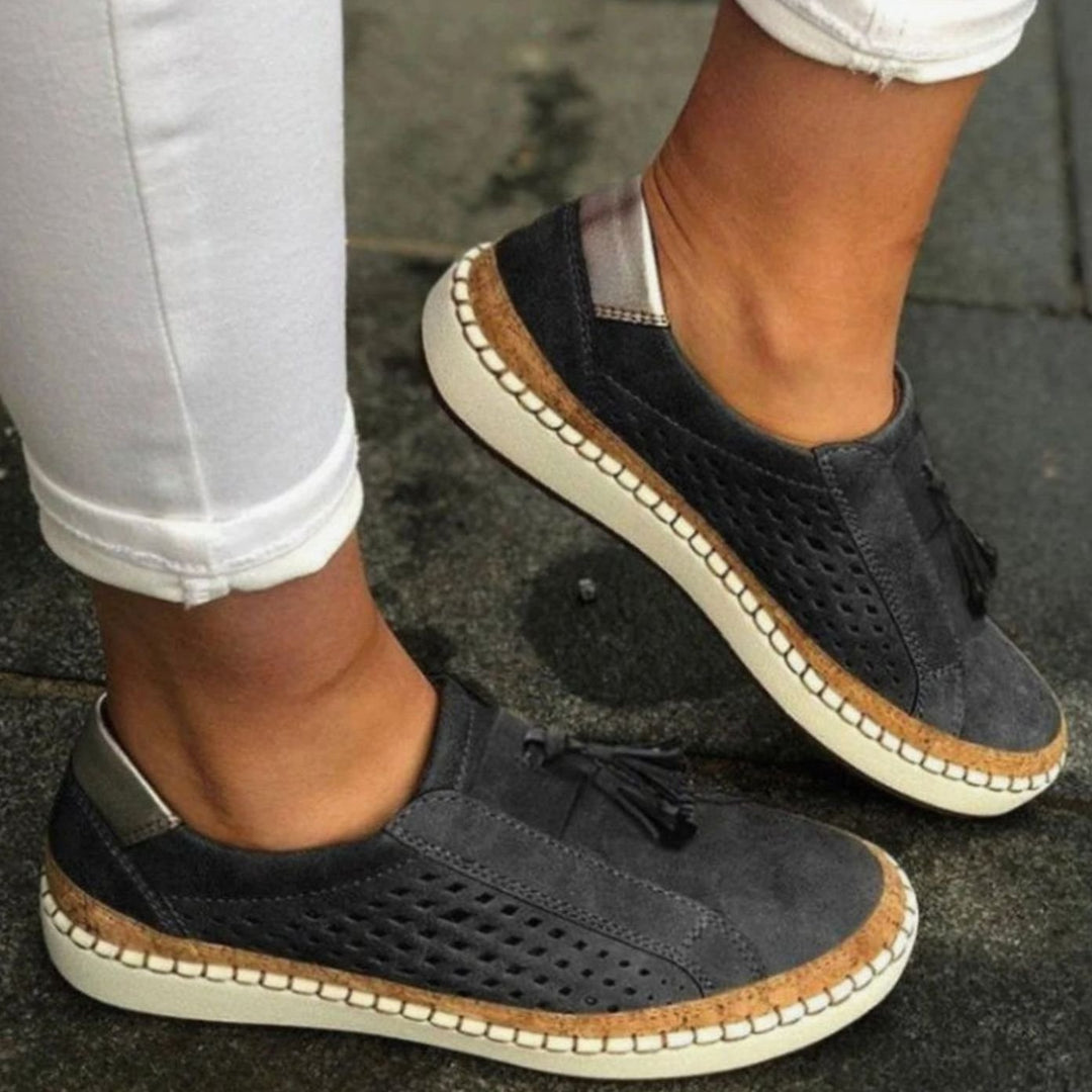 Women's Knitted Slip-On Trainers Breathable Tassel Loafers - Black