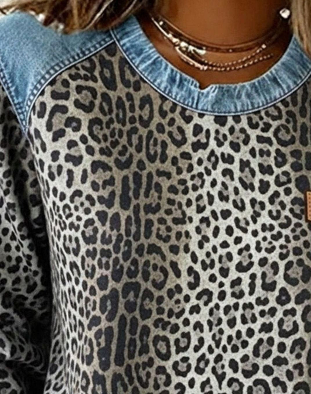 Women's Leopard Print Denim Patchwork Crew-Neck Pullover