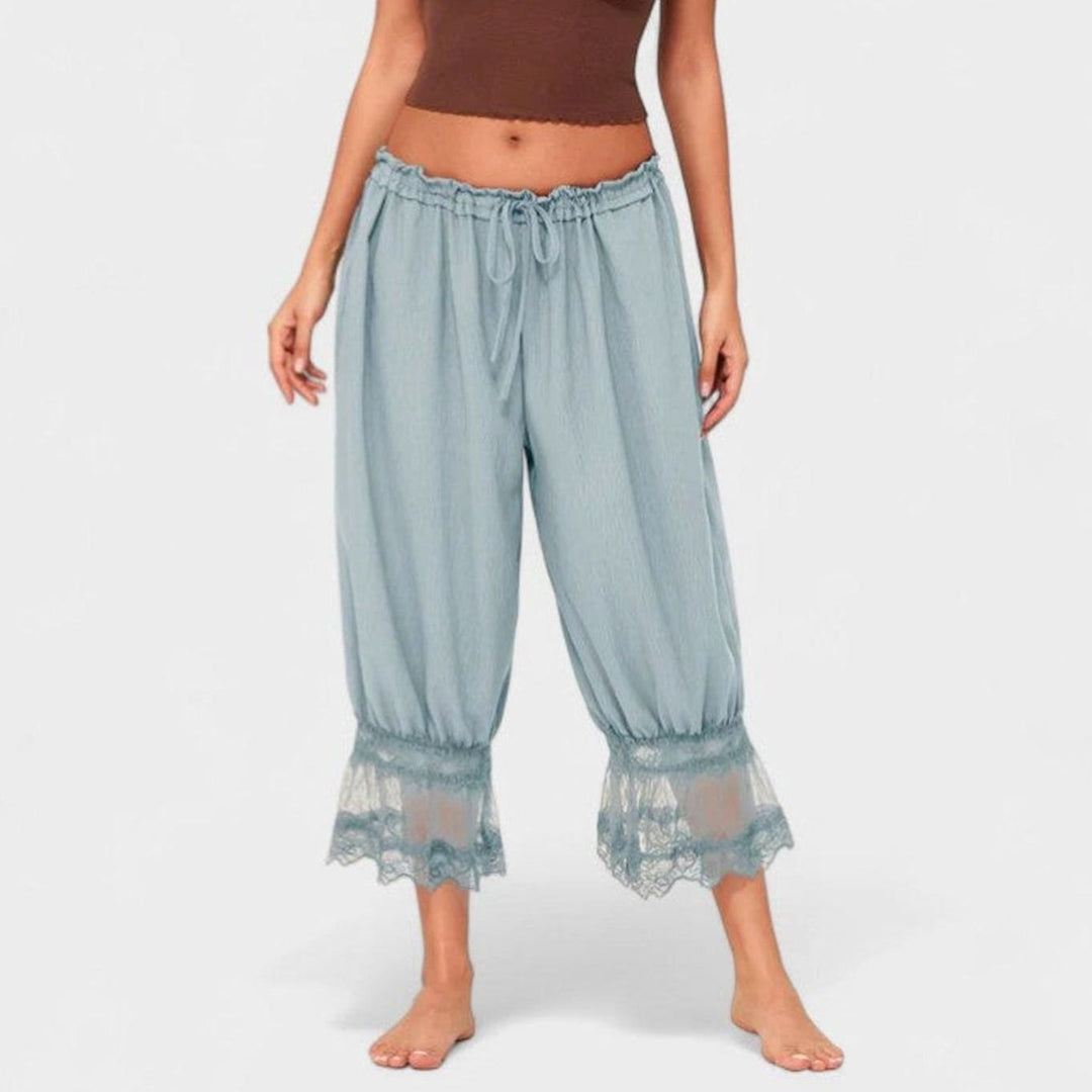 Women's Loose Mid-Rise Lace-Trim Cropped Trousers - Light Blue