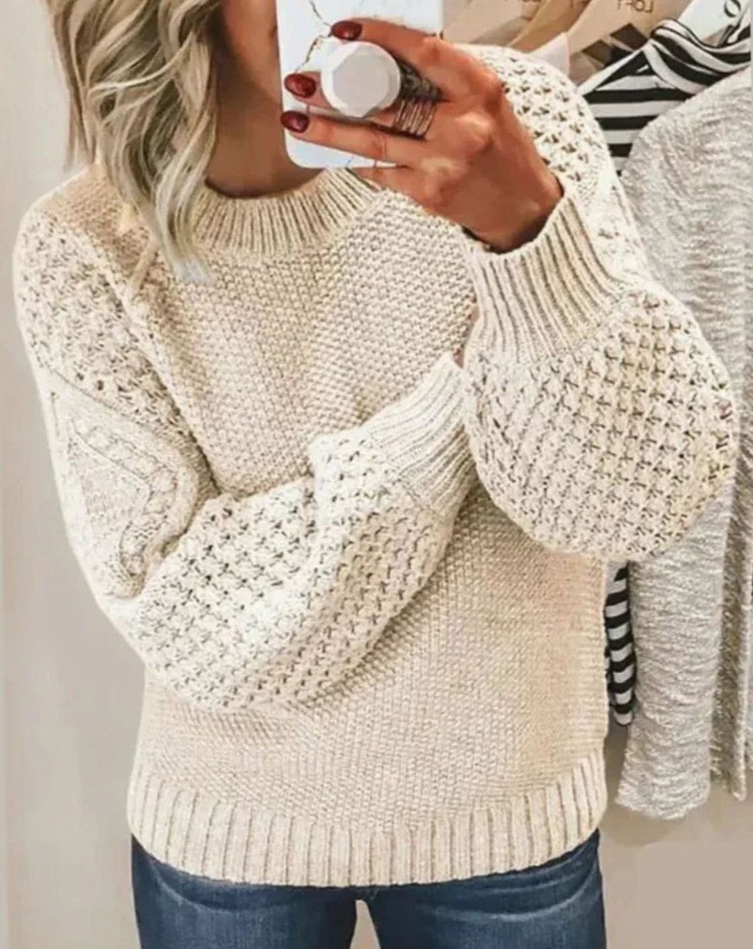 Women's Mixed-Stitch Crew Neck Relaxed Knitted Jumper - White