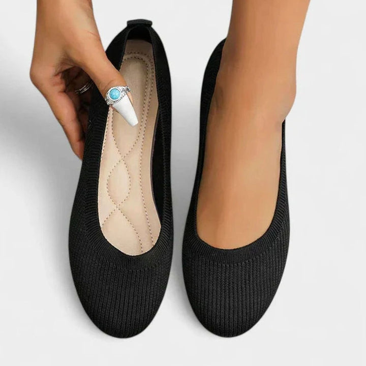 Women's Orthopedic Arch Support Slip-On Knit Flats - Black