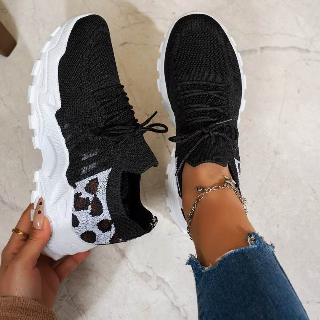 Women's Orthopedic Wide Toe Box Arch Support Trainers - Black/White