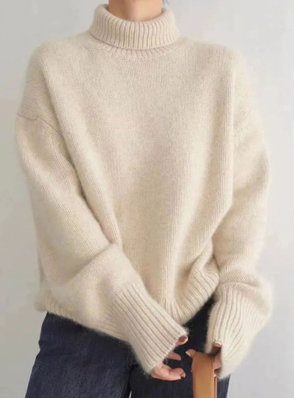 Women's Oversized Cashmere-Feel Turtleneck Jumper