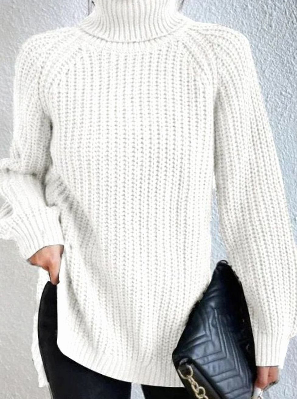 Women's Oversized Chunky-Knit Turtleneck Jumper Side-Split Hem - White
