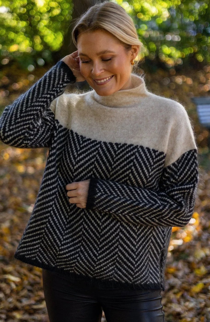 Women's Oversized Herringbone Turtleneck Jumper