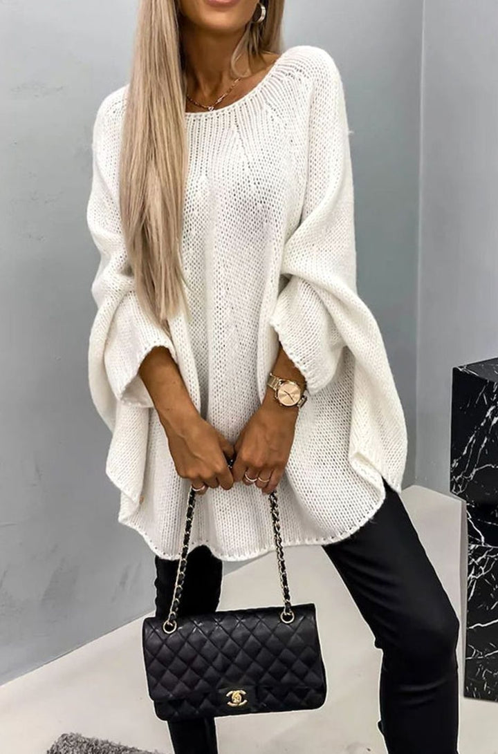 Women's Oversized Round-Neck Knitted Jumper - Cream