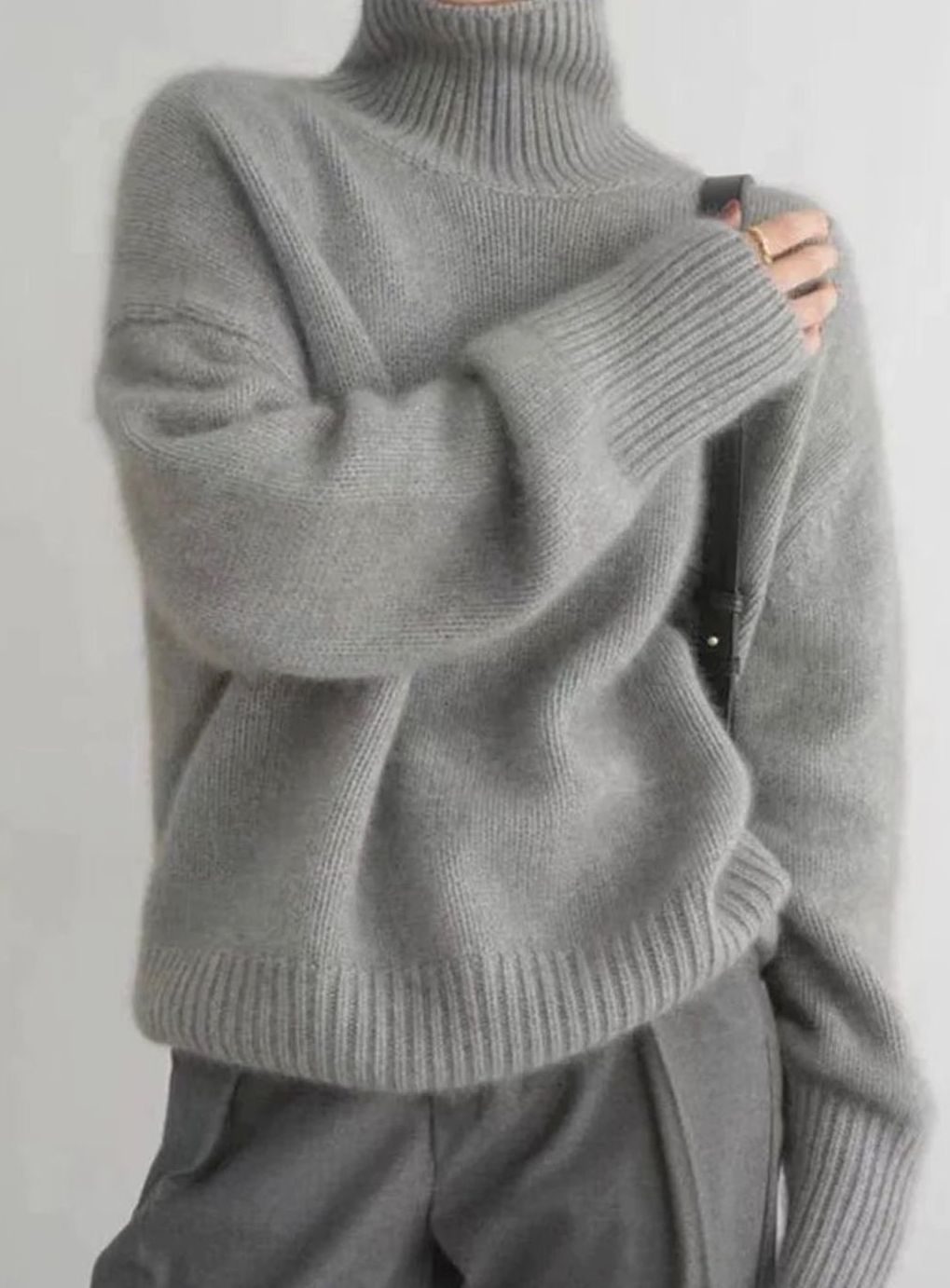 Women's Oversized Turtleneck Knitted Jumper Soft Cashmere-Feel - Grey