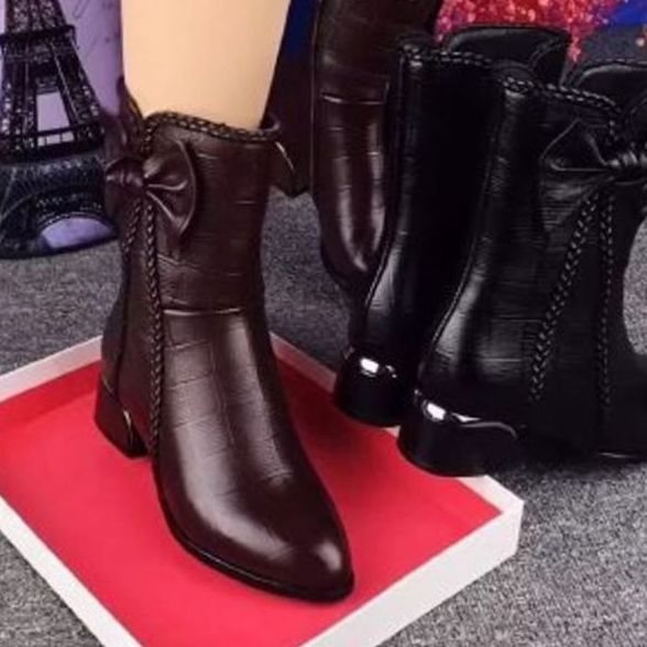 Women's Pointed-Toe Block-Heel Bow-Detail Mid-Calf Boots