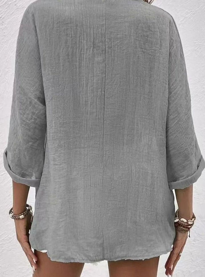 Women's Relaxed-Fit Crinkle Cotton V-Neck Button-Front Blouse