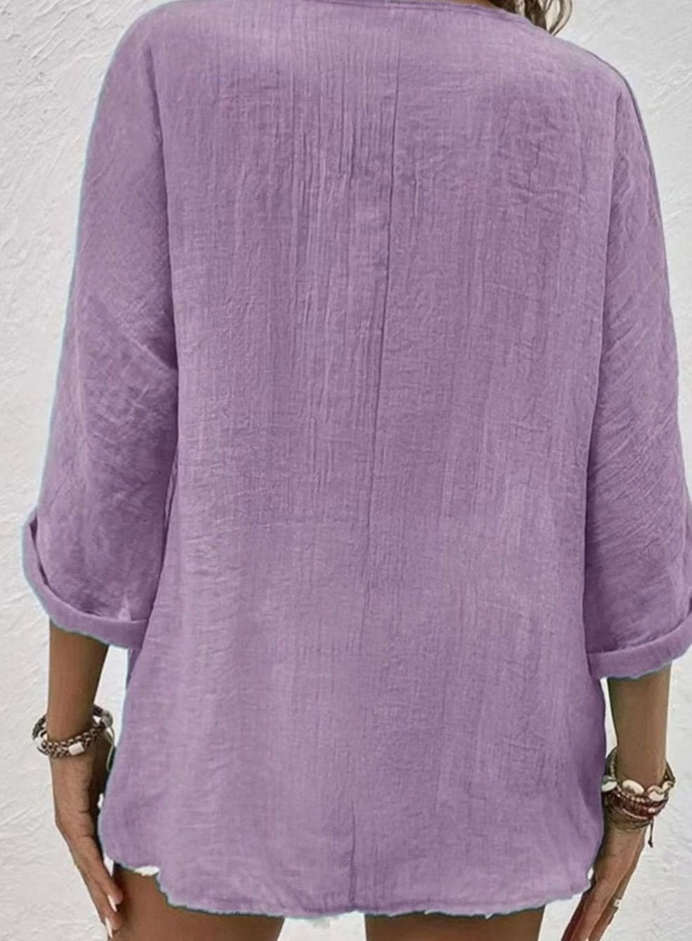 Women's Relaxed-Fit Crinkle Cotton V-Neck Button-Front Blouse