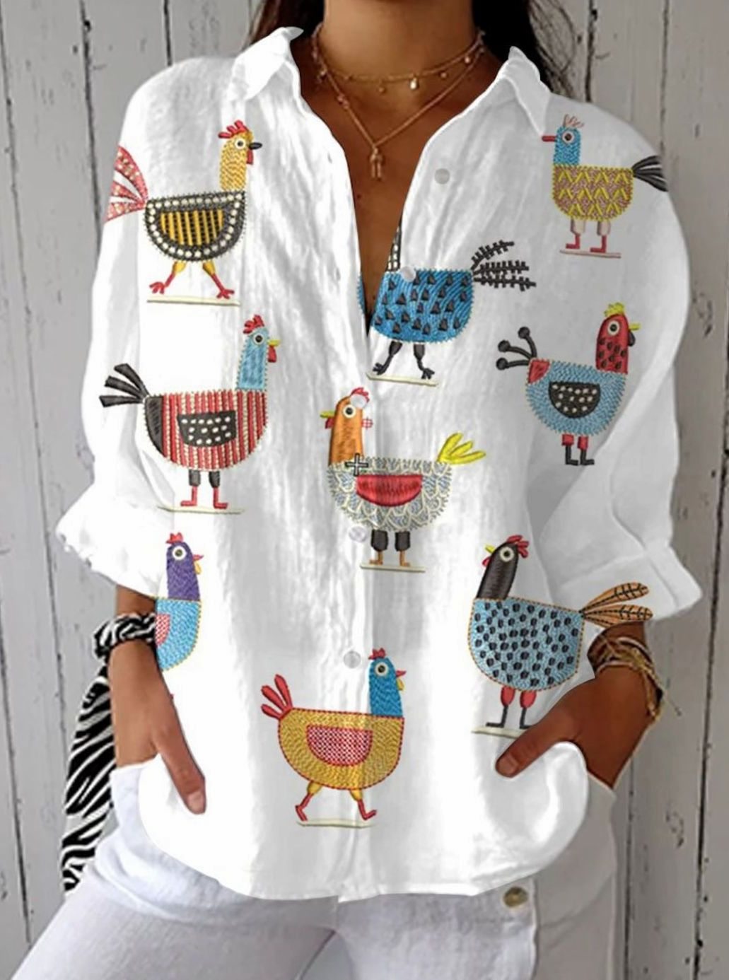 Women's Relaxed-Fit Long-Sleeve Hen Print Button-Front Blouse - Multicolour