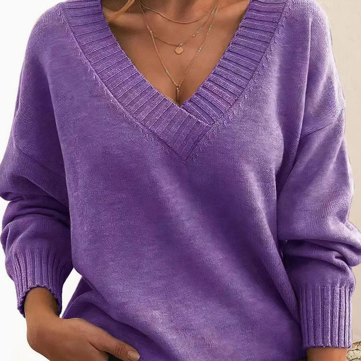 Women's Relaxed V-Neck Cashmere Blend Long Sleeve Knit Jumper - Purple
