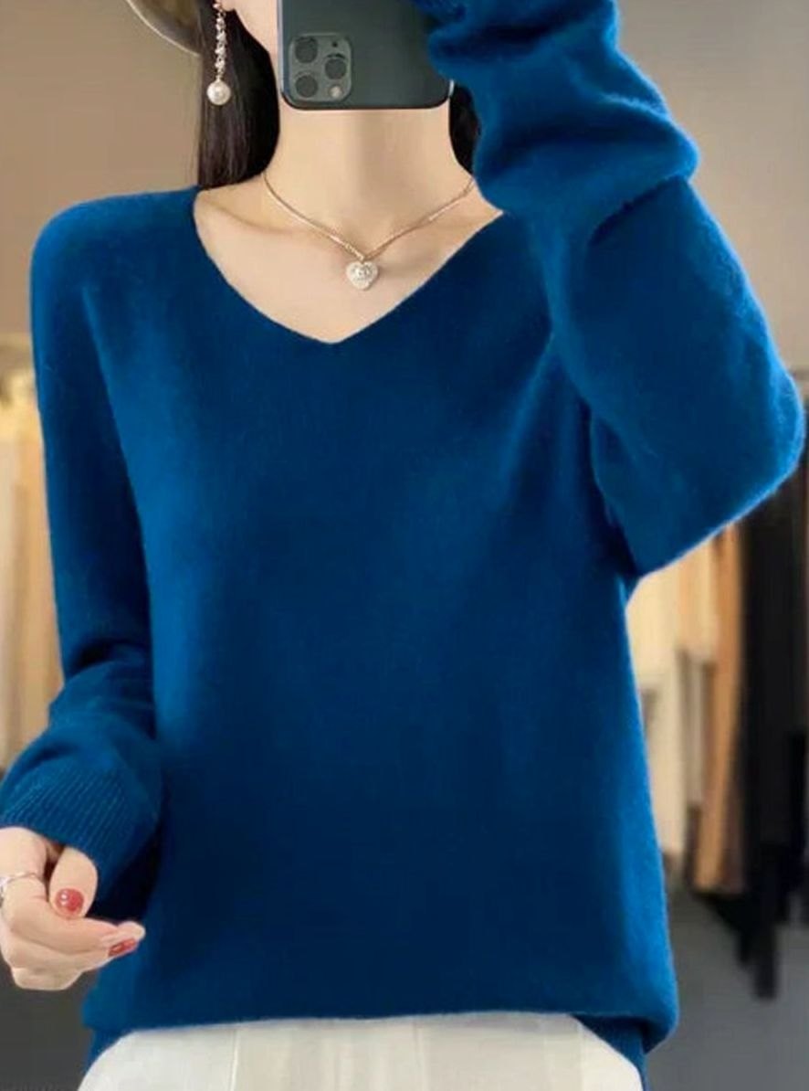 Women's Soft V-Neck Long-Sleeve Knitted Jumper - Navy Blue