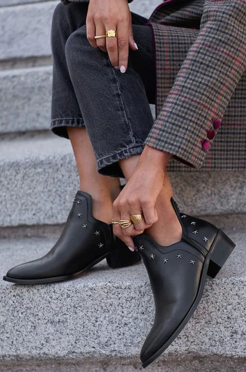 Women's Star-Studded Pointed-Toe Block-Heel Ankle Boots