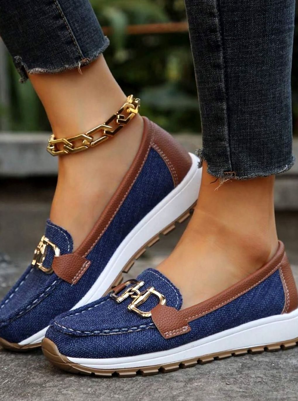 Women's Wide-Fit Orthopedic Slip-On Loafers Gold-Trim Non-Slip Sole - Navy