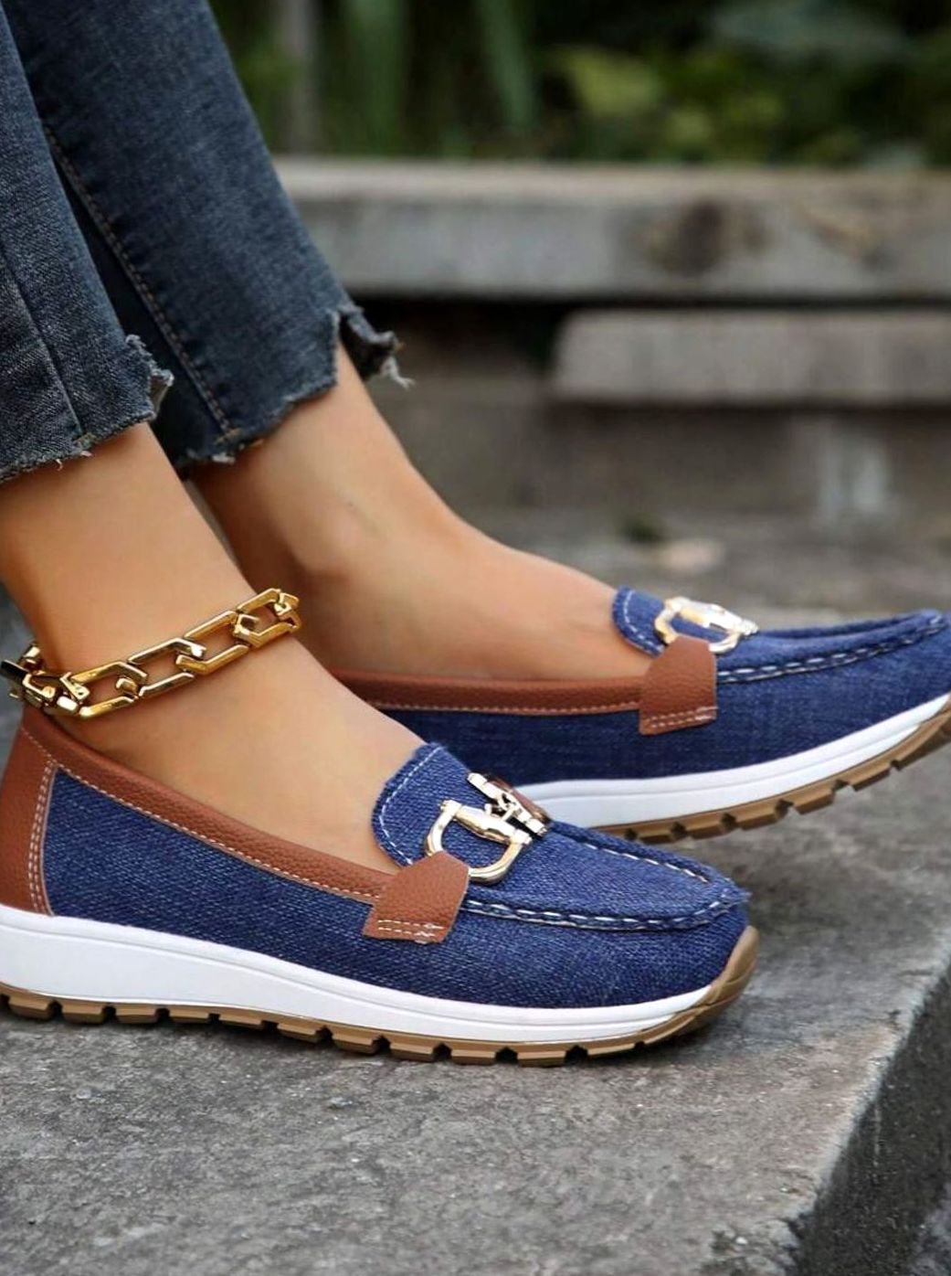 Women's Wide-Fit Orthopedic Slip-On Loafers Gold-Trim Non-Slip Sole